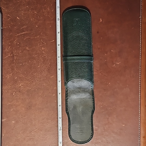 Louis Vuitton Taiga Green Leather Pen Case Pocket Protector - Picture 5 of 5